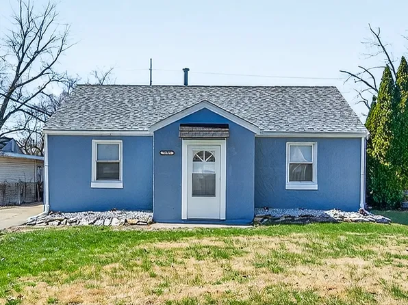 3313 N Stanley St, Peoria, IL 61604