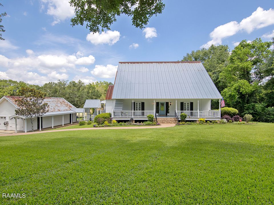 1st image of 106 Tusk Cir