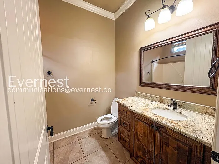 6587 Westminster — Photo 19