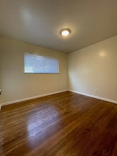 1508 Parker St Photo 1
