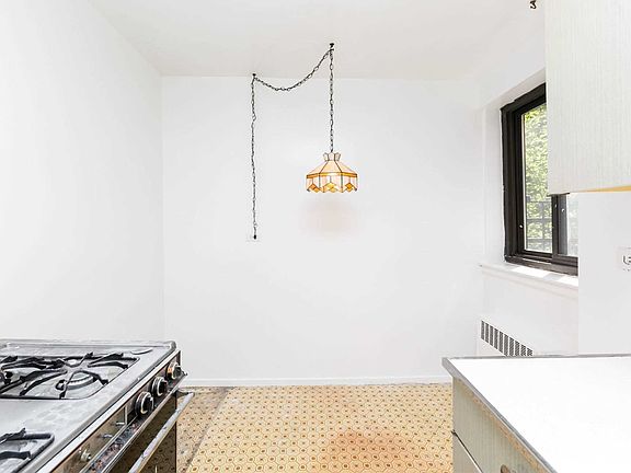 5th image of 8740 Francis Lewis Blvd #22BB