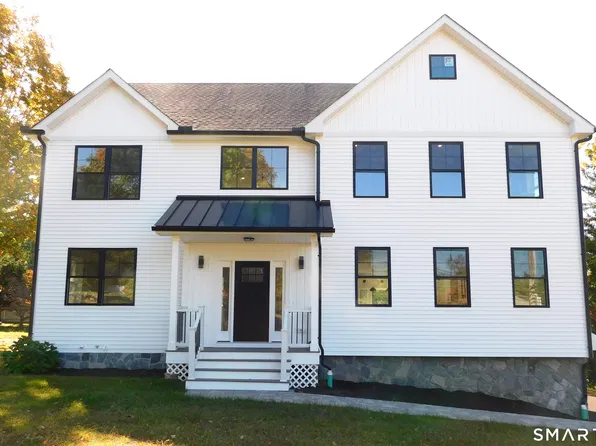 60 Mohegan Road, Shelton, CT 06484