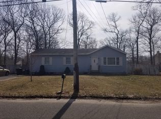 28 Wood Ave, Mastic, NY 11950