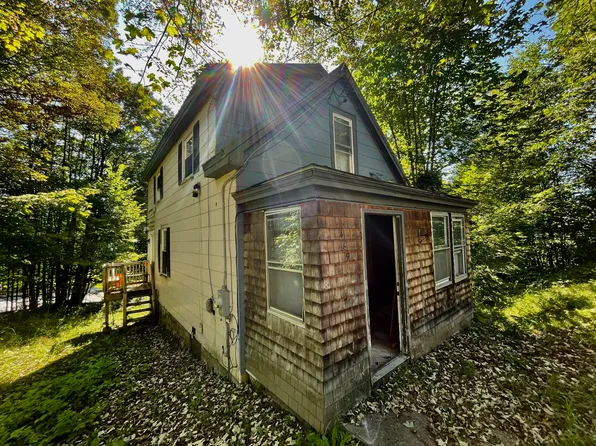 469 Virgin Street, Rumford, ME 04276