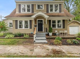 1100 Underwood Ave SE, Grand Rapids, MI