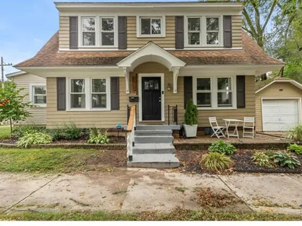 1100 Underwood Ave SE, Grand Rapids, MI 49506