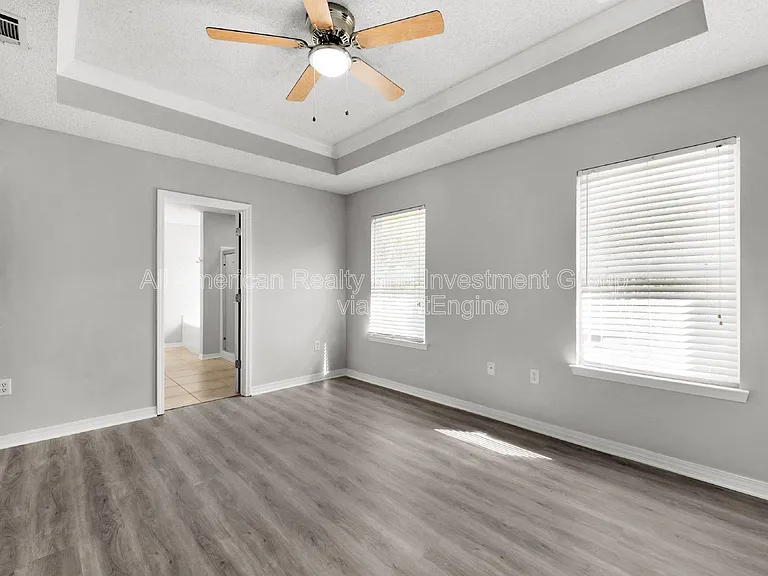 648 Alysheba Dr — Photo 11
