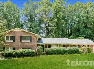 2944 Cherry Blossom Ln, East Pt, GA 30344