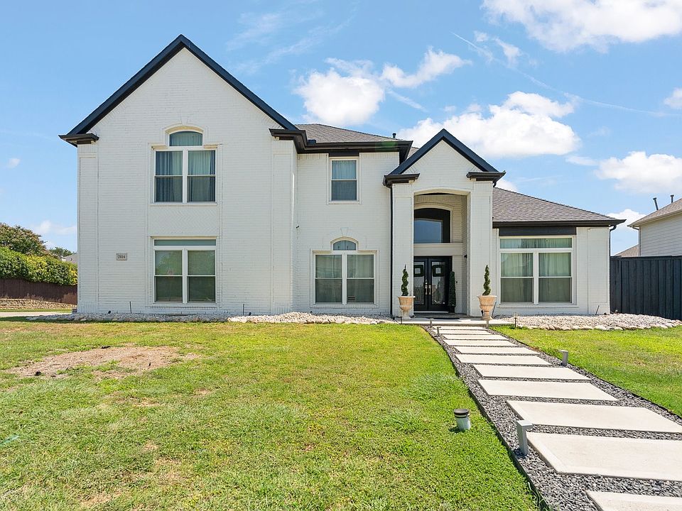 1st image of 2814 Saint Maria Dr