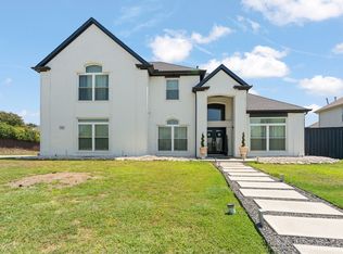 2814 Saint Maria Dr, Mansfield, TX 76063