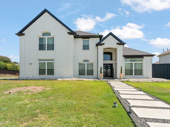 2814 Saint Maria Dr, Mansfield, TX 76063