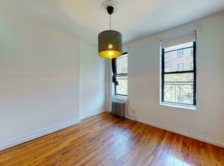 536 W 47th St APT 11, New York, NY 10036