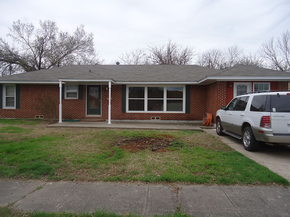 1st image of 1712 E Garnett St