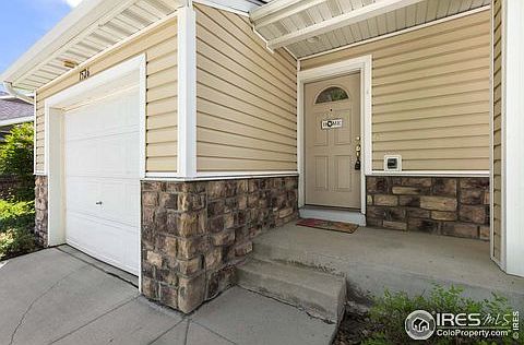 5th image of 1526 Oak Creek Dr