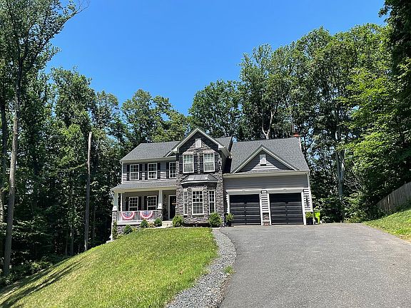 2nd image of 854 E Wheel Rd