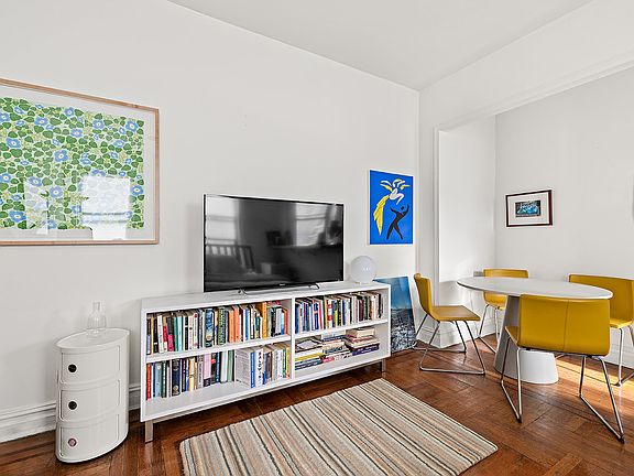 3rd image of 80 Winthrop St APT J3