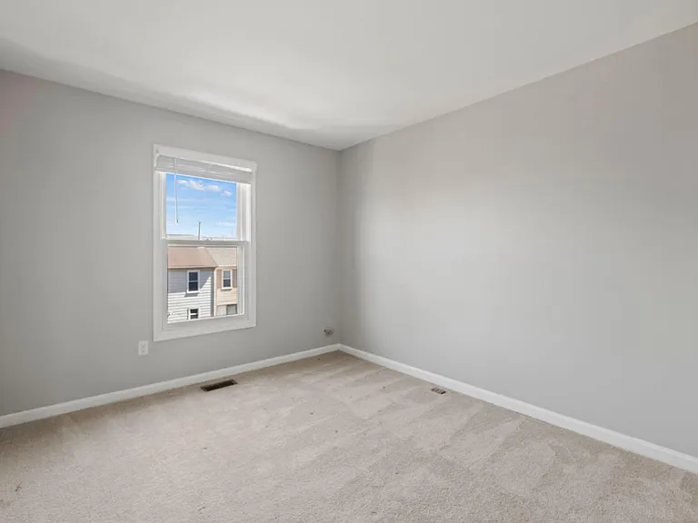 10747 Brice Ct — Photo 13