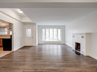 22 Drury Ln, Barrie, ON L4M3C6