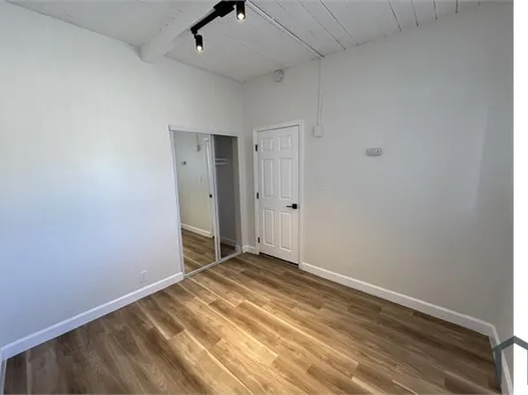 13206 Paramount Blvd, South Gate, CA 90280