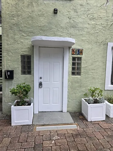 315 Pine Ter Photo 1
