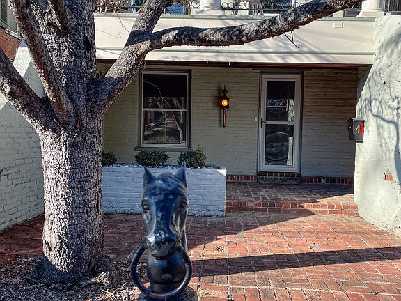 Apartment patio and entrance