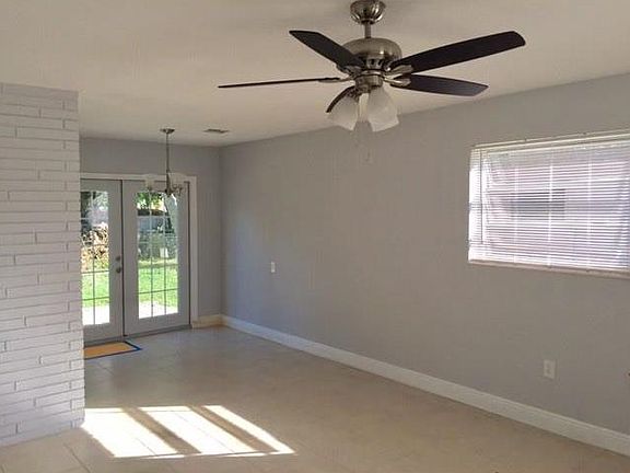 2nd image of 6161 SW 42nd Pl
