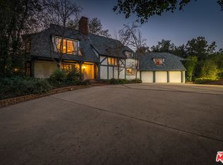 12127 Iredell St, Studio City, CA 91604