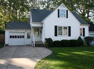 172 Brookfield Rd, Avon Lake, OH 44012