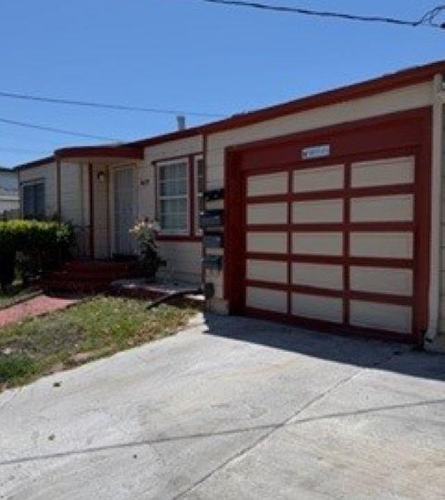 1st image of 917 Mills Ave