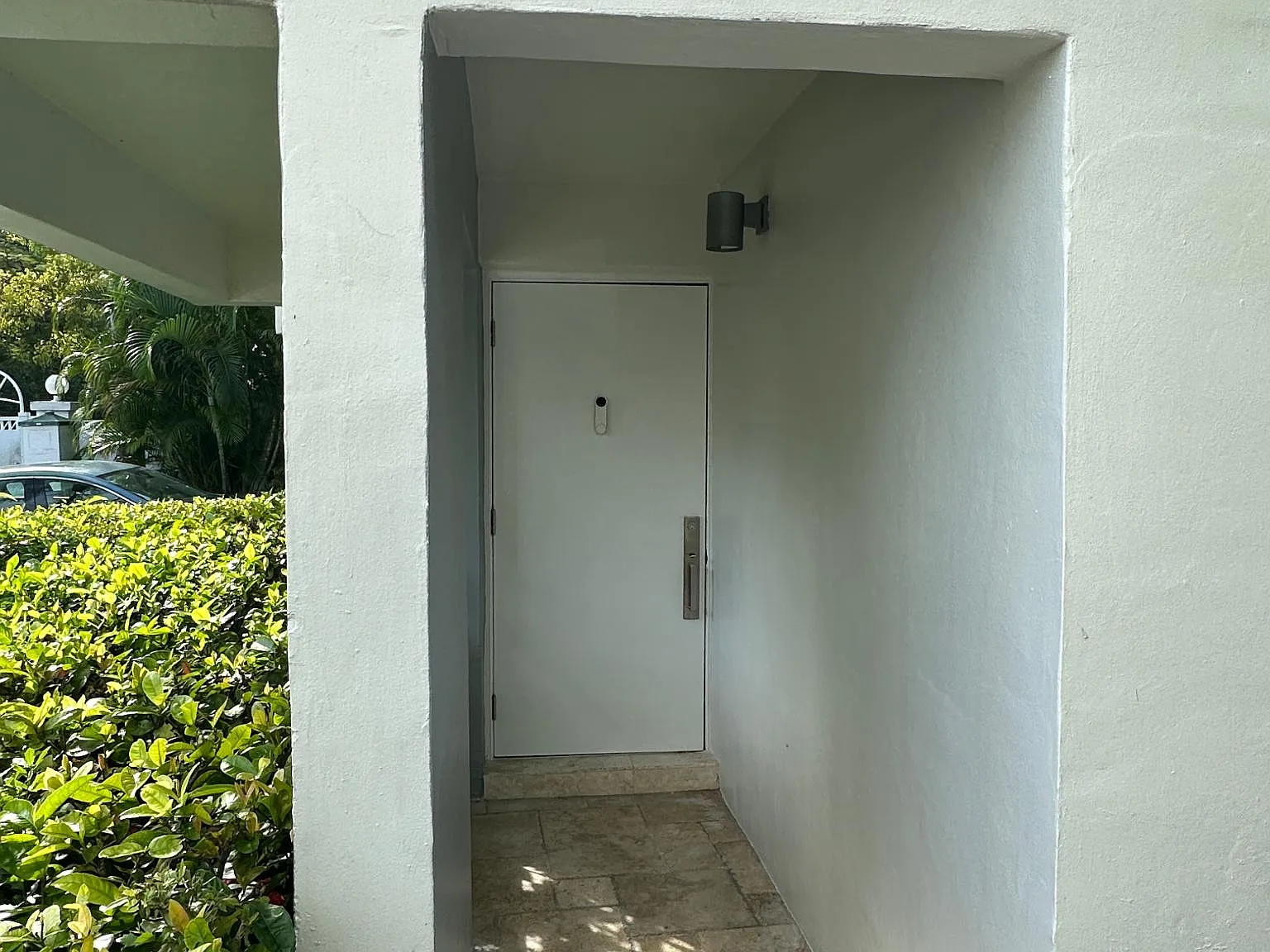 2 bed, 2.5 bath, 1047 sqft, $4,900 — Photo 2