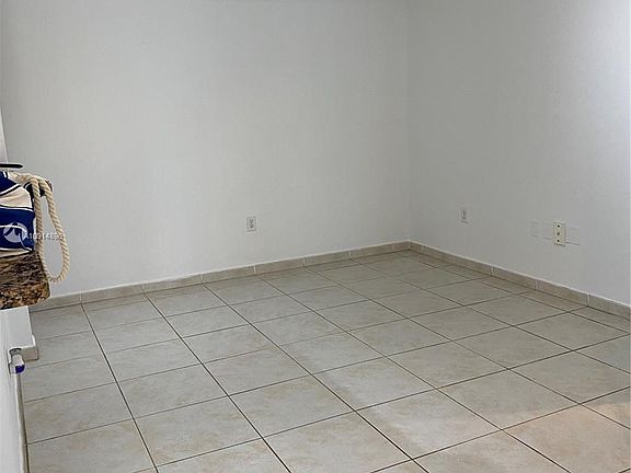3rd image of 7210 NW 114th Ave APT 107