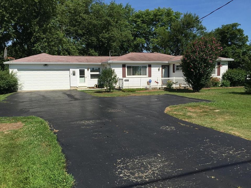 2nd image of 5835 Harrisburg Pike
