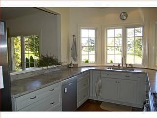 3rd image of 44 Pinehurst Ln