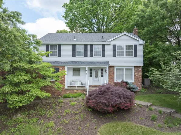 161 Penn Lear Dr, Monroeville, PA 15146