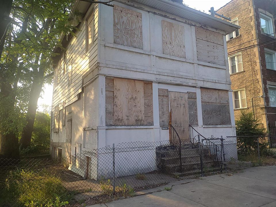 1st image of 7909 S Essex Ave