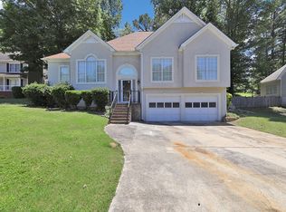 105 Loyola Cir, Helena, AL 35080