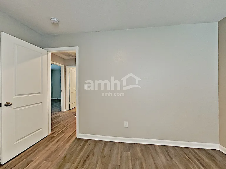 3395 Ridge Hill Pkwy — Photo 14