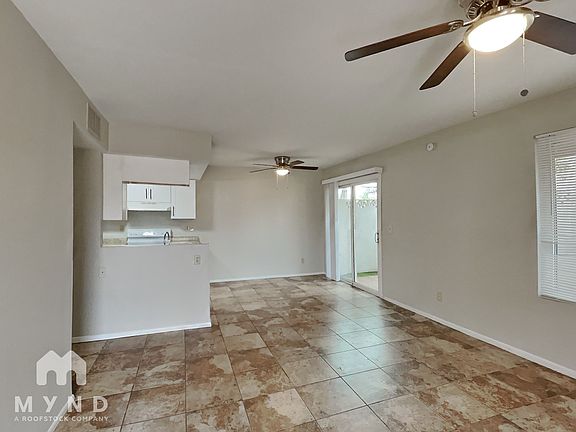 5th image of 821 E Joan D Arc Ave