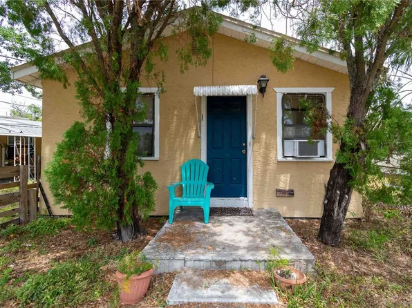 1144-1142 7th St NW, Largo, FL 33770