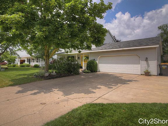3rd image of 3855 Pebblefield Dr