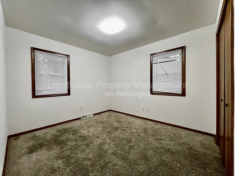 1348 Carriage Hill Dr SE — Photo 10