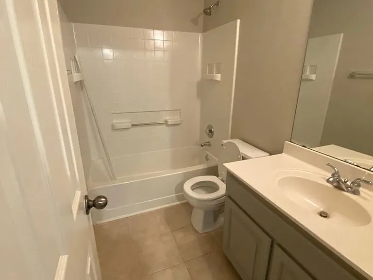 617 Kingston Lacy Blvd — Photo 10