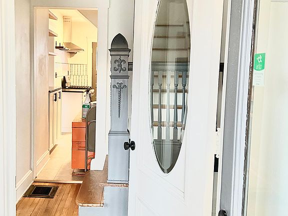 2nd image of 11809 Clifton Blvd #11809