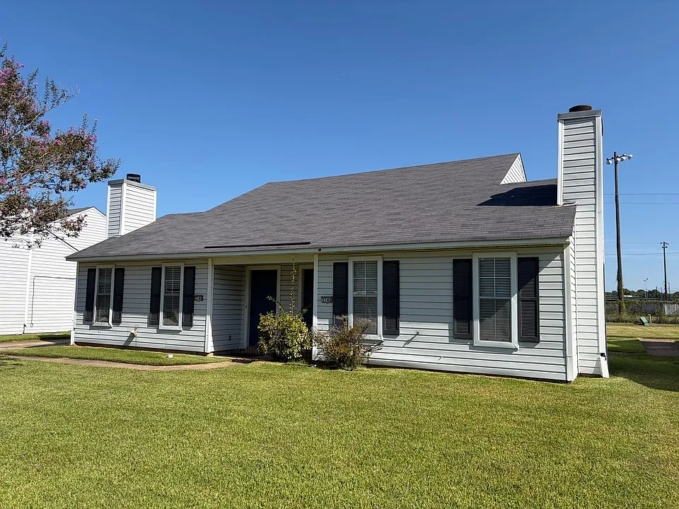 3146 Cedar Creek Dr