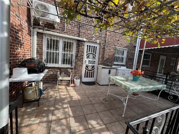 1992 West 13th Street image 20 of 23