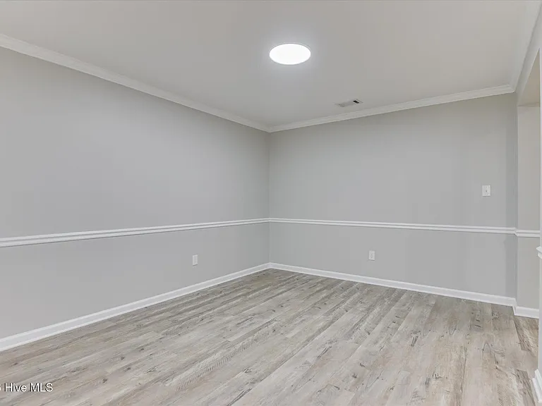 7604 Pleasantville Way — Photo 38