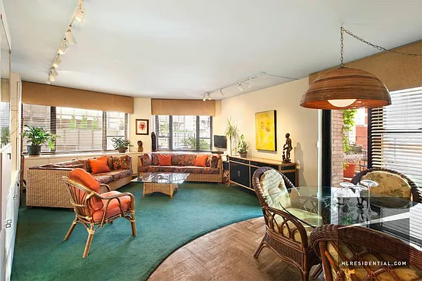 Sold by Highline Residential | media 7