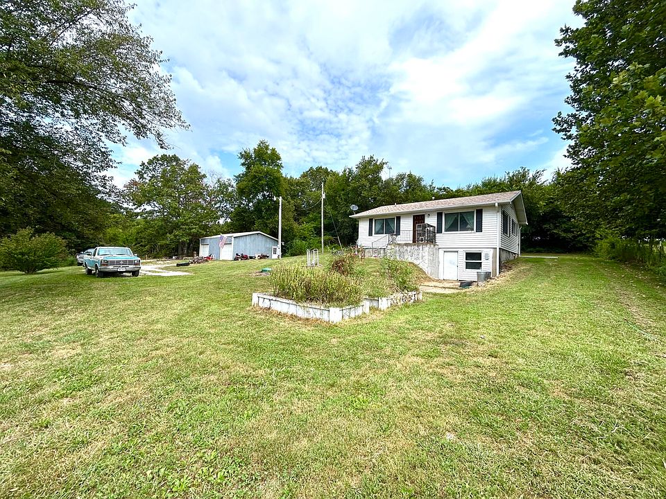 1st image of 1041 Cameron Lane