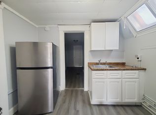 105 Brown Pl FLOOR 2, Jersey City, NJ 07305