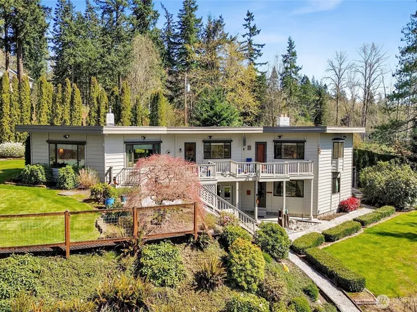 1842 Academy Road, Bellingham, WA 98226